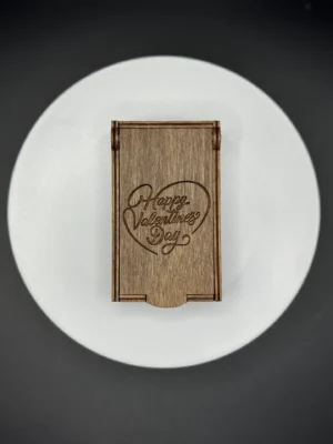 Коробка подарочная деревянная Мини «Happy Valentines Day» коричневая